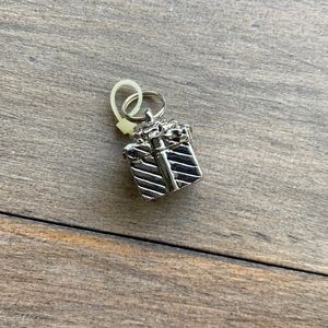 Prayer box Charm